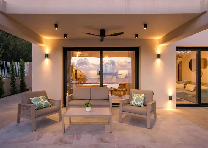 Villa Elais By Posarellivillas Ágios Matthaíos